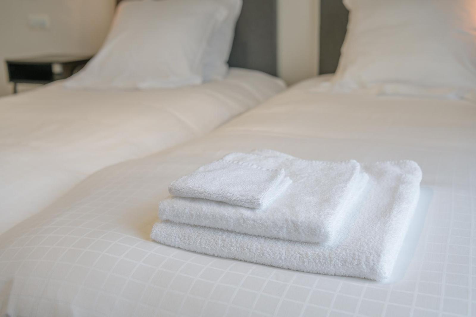De Vesten Comfort Lodge Laakdal Eksteriør billede